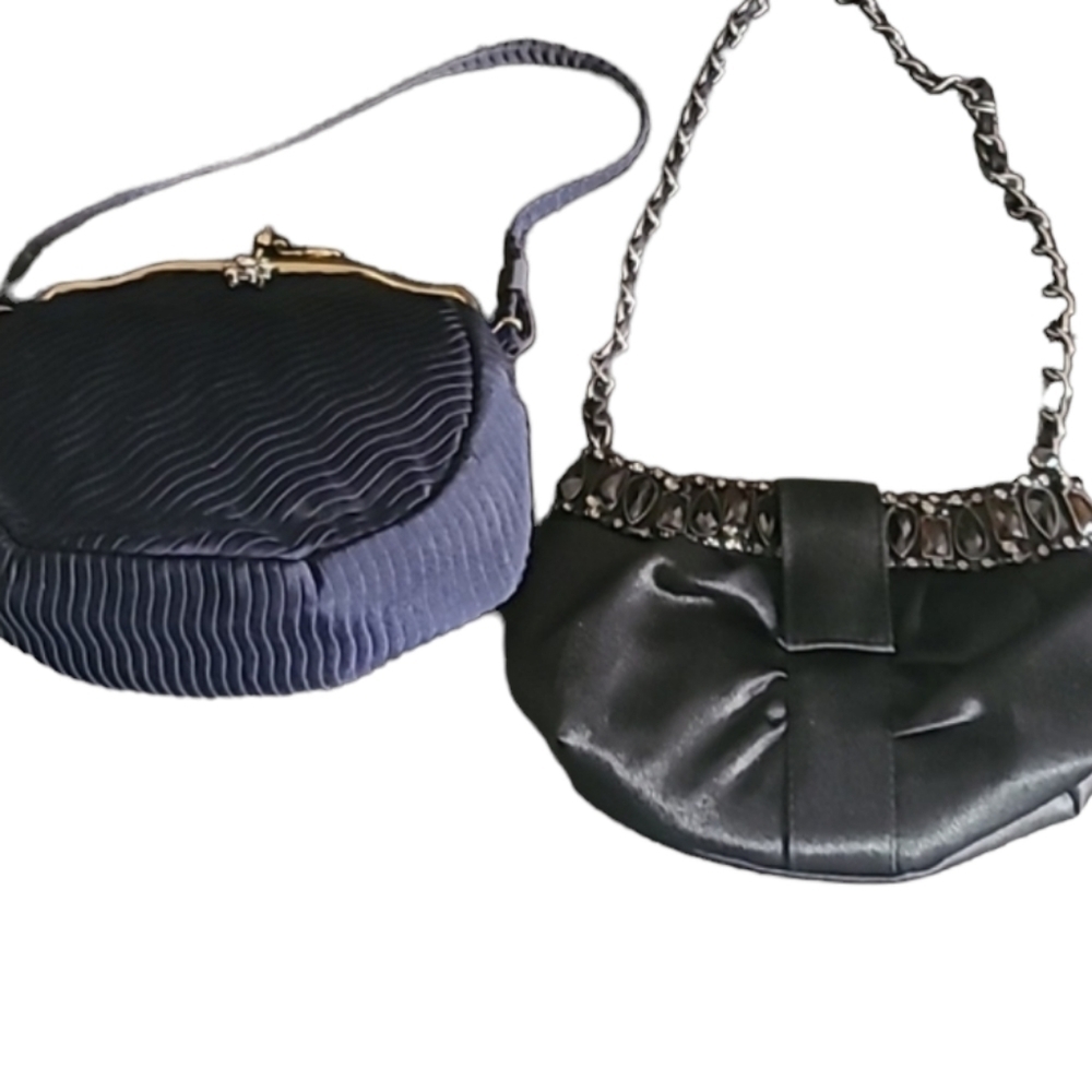 Liz Soto and 1 vintage small handbag